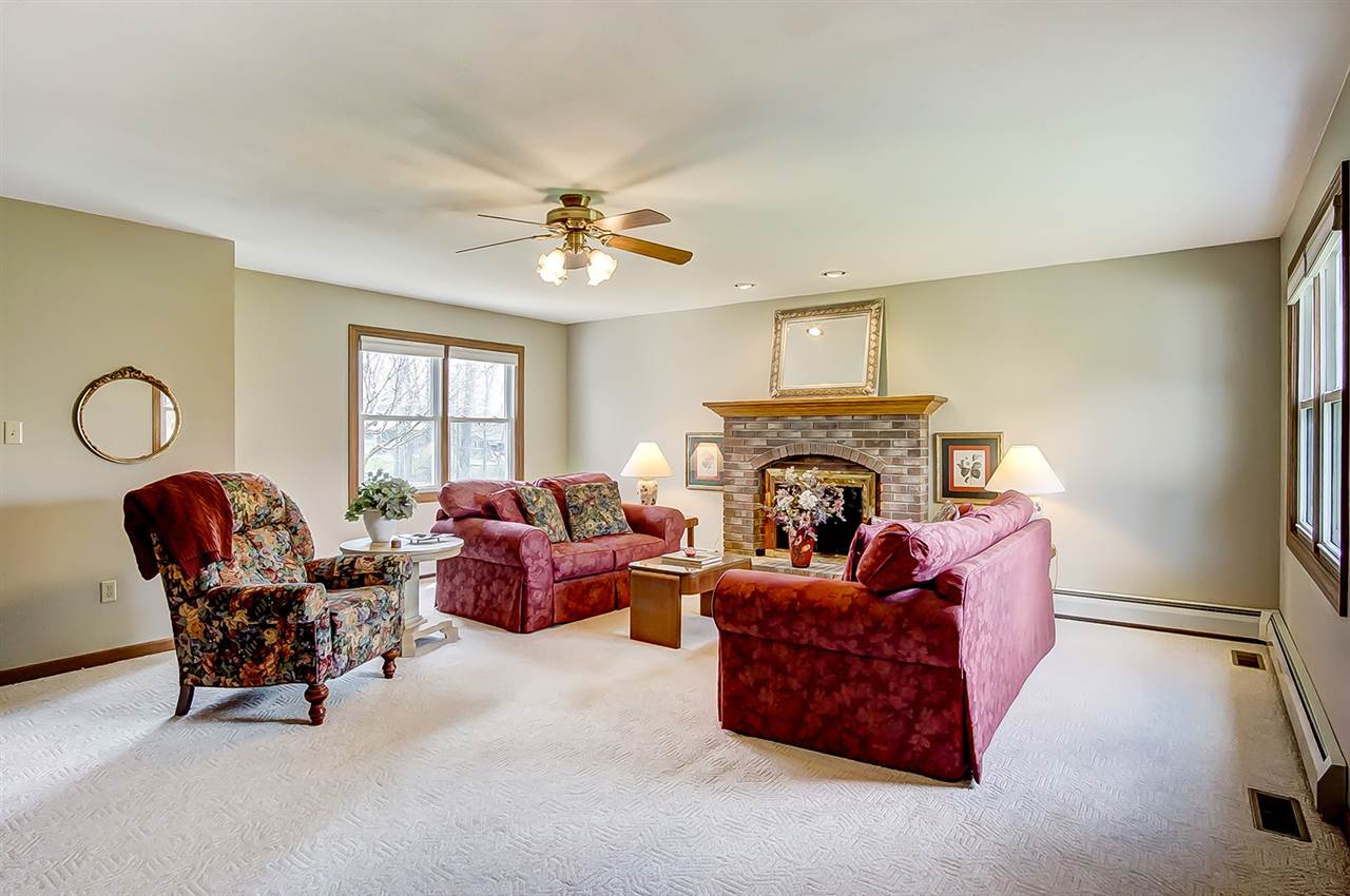 18007 Lima Road Huntertown, IN 46748 - Photo 14 of 36 Gallery Image 14