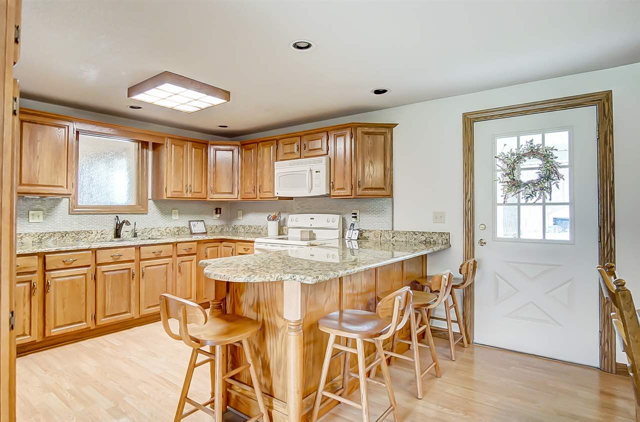 18007 Lima Road Huntertown, IN 46748 - Photo 7 of 36 Gallery Image 7