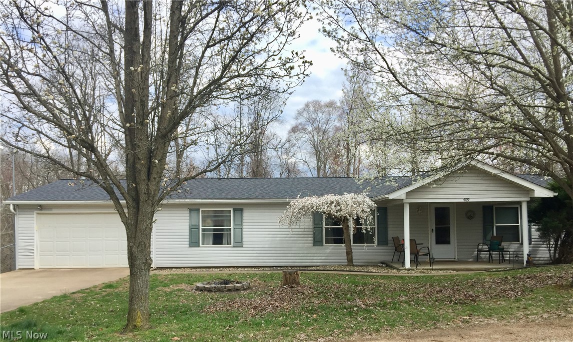 409 Coopers Ridge Road Williamstown, WV 26187 - Photo 1 of 14