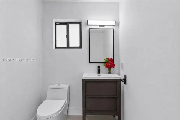 $3,350,000 | 6091 Southwest 79th Street, South Miami, FL 33143