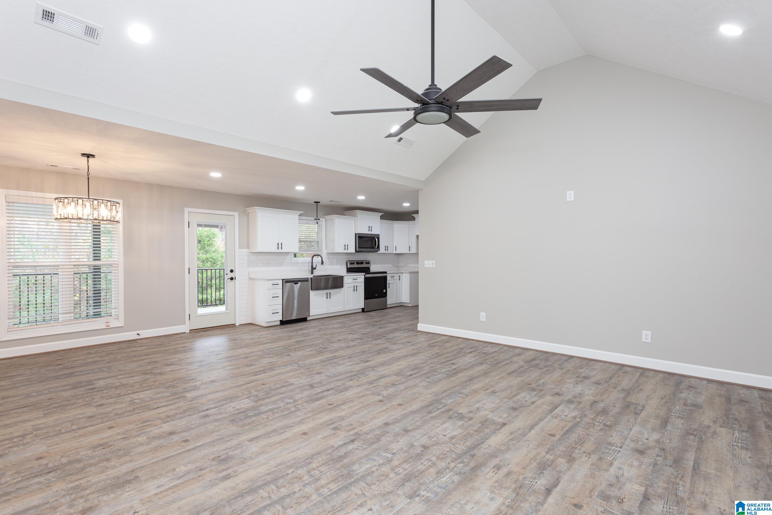 30 Phil Place Ohatchee, AL 36271 - Photo 5 of 32