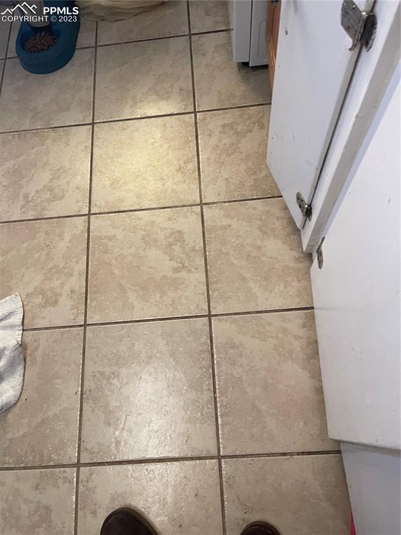 1128 East Routt Avenue Pueblo, CO 81004 - Photo 5 of 8 a bathroom with a shower