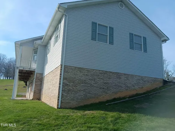 $349,000 | 14512 White Top View, Abingdon, VA 24210