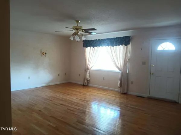 $349,000 | 14512 White Top View, Abingdon, VA 24210