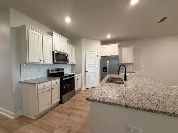 $3,300 | 2035 Hansell Hill Drive, Tallahassee, FL 32308