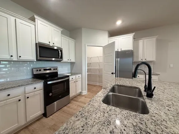 $3,300 | 2035 Hansell Hill Drive, Tallahassee, FL 32308