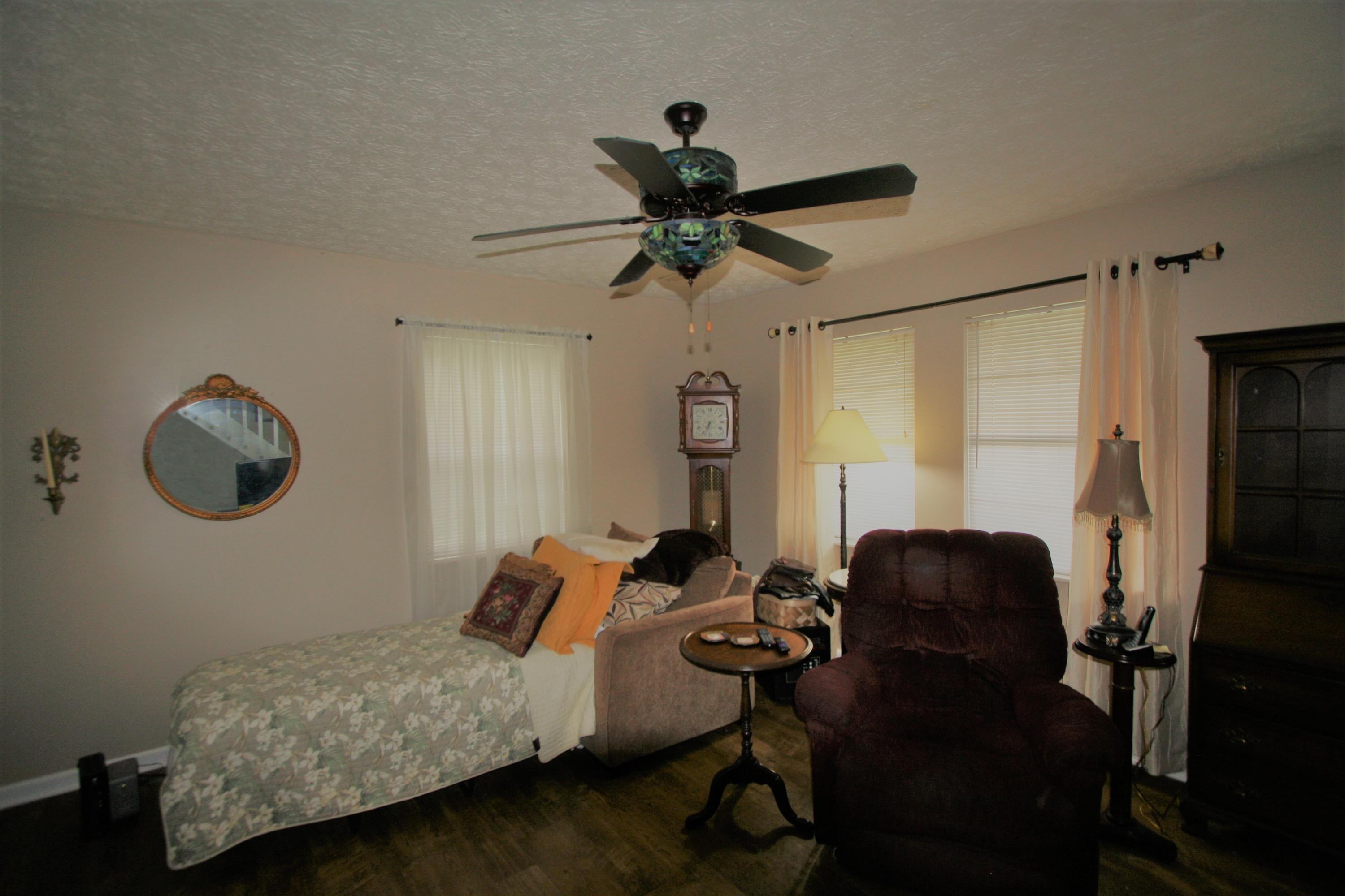 499 Wallace Road Luttrell, TN 37779 - Photo 33 of 34 Living Rm3