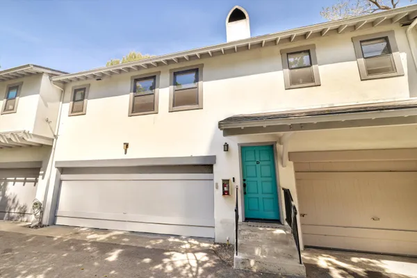 $910,000 | 620 West Carrillo Street, Unit D, Santa Barbara, CA 93101
