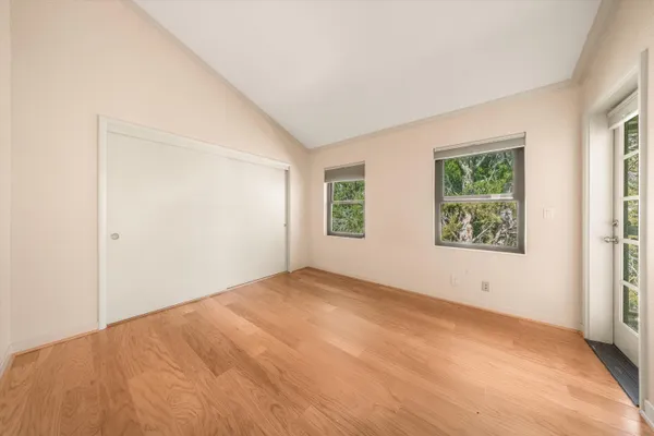 $910,000 | 620 West Carrillo Street, Unit D, Santa Barbara, CA 93101