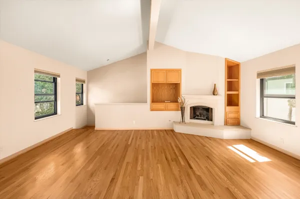 $910,000 | 620 West Carrillo Street, Unit D, Santa Barbara, CA 93101