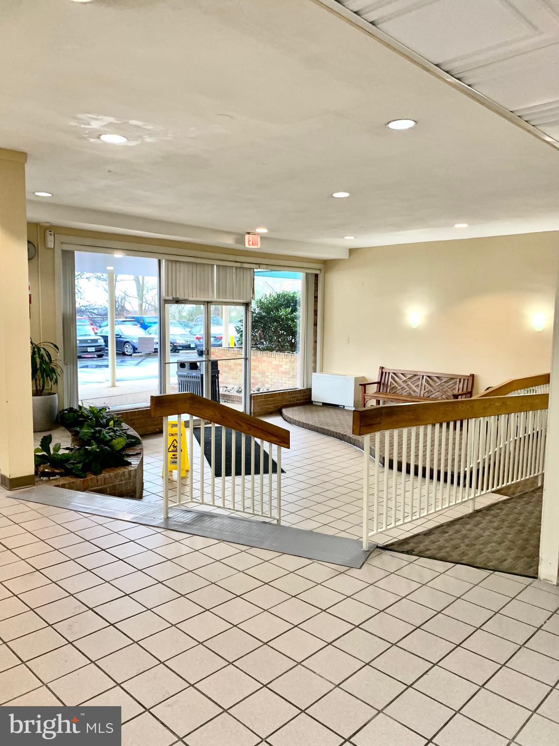 5111 8th Road South, Unit 403 Arlington, VA 22204 - Photo 1 of 16