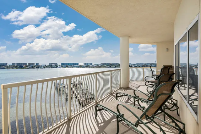 $875,000 | 124 Miracle Strip Parkway Southwest, Unit 700, Fort Walton Beach, FL 32548