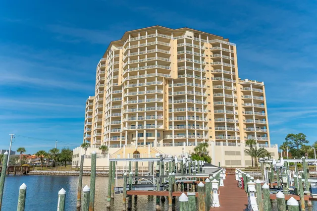 $875,000 | 124 Miracle Strip Parkway Southwest, Unit 700, Fort Walton Beach, FL 32548