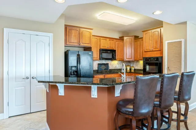 $875,000 | 124 Miracle Strip Parkway Southwest, Unit 700, Fort Walton Beach, FL 32548