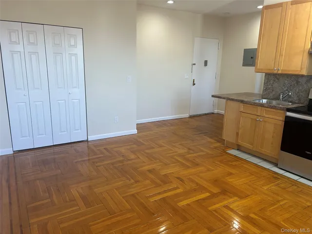 $1,750 | 65 Lincoln Boulevard, Unit D17, Long Beach, NY 11561