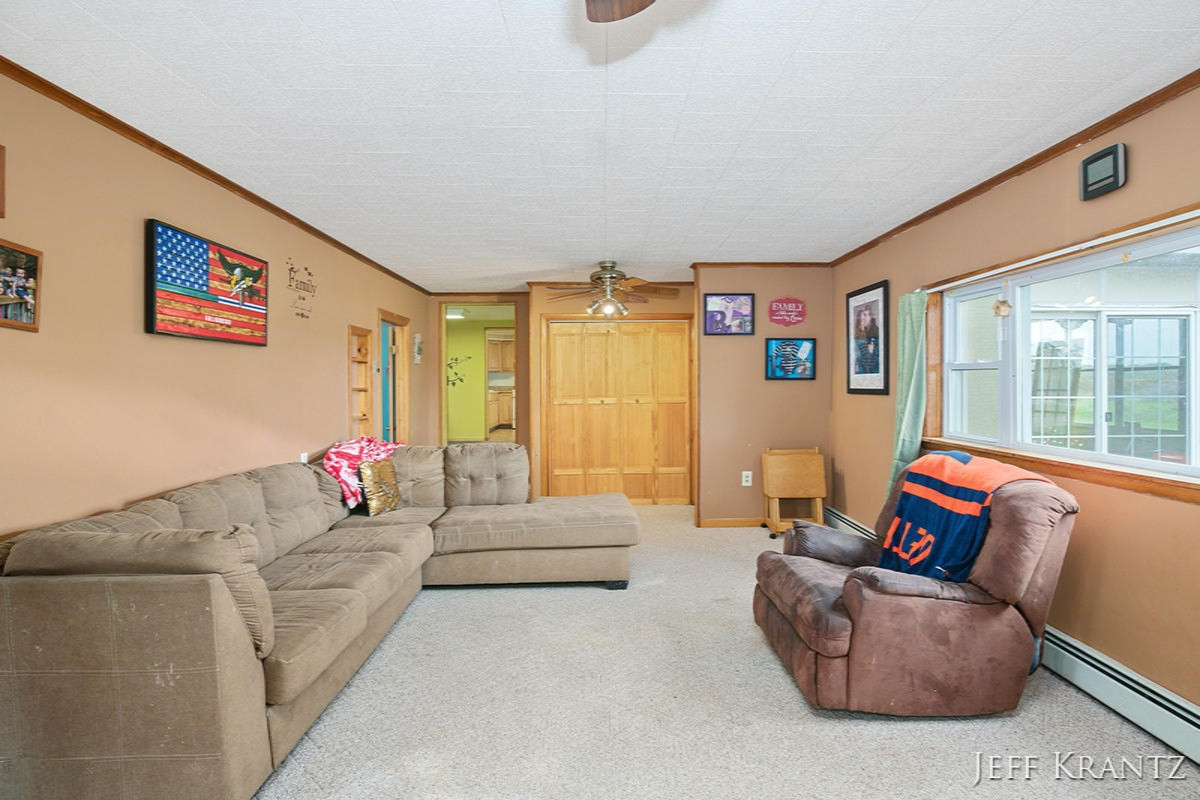 7795 South Maple Island Road Fremont, MI 49412 - Photo 6 of 29 IMG_1005
