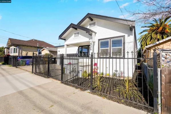 a view of a house with a outdoor space