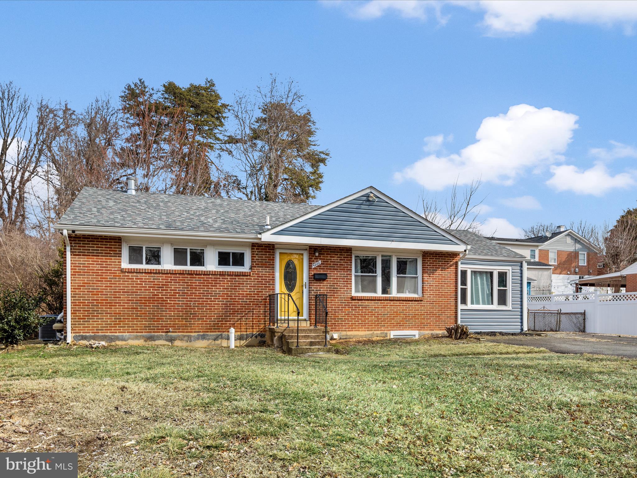 4002 Ronson Drive Alexandria, VA 22310 - Photo 26 of 30 a front view of a house with garden