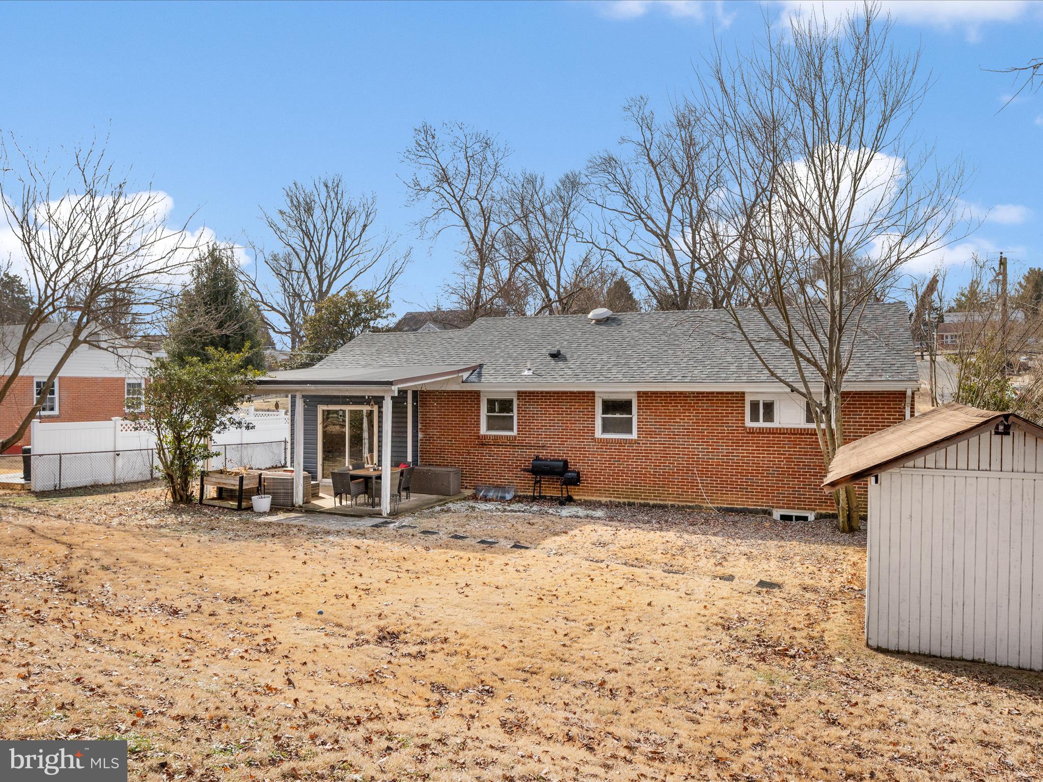 4002 Ronson Drive Alexandria, VA 22310 - Photo 28 of 30 a front view of a house with a yard