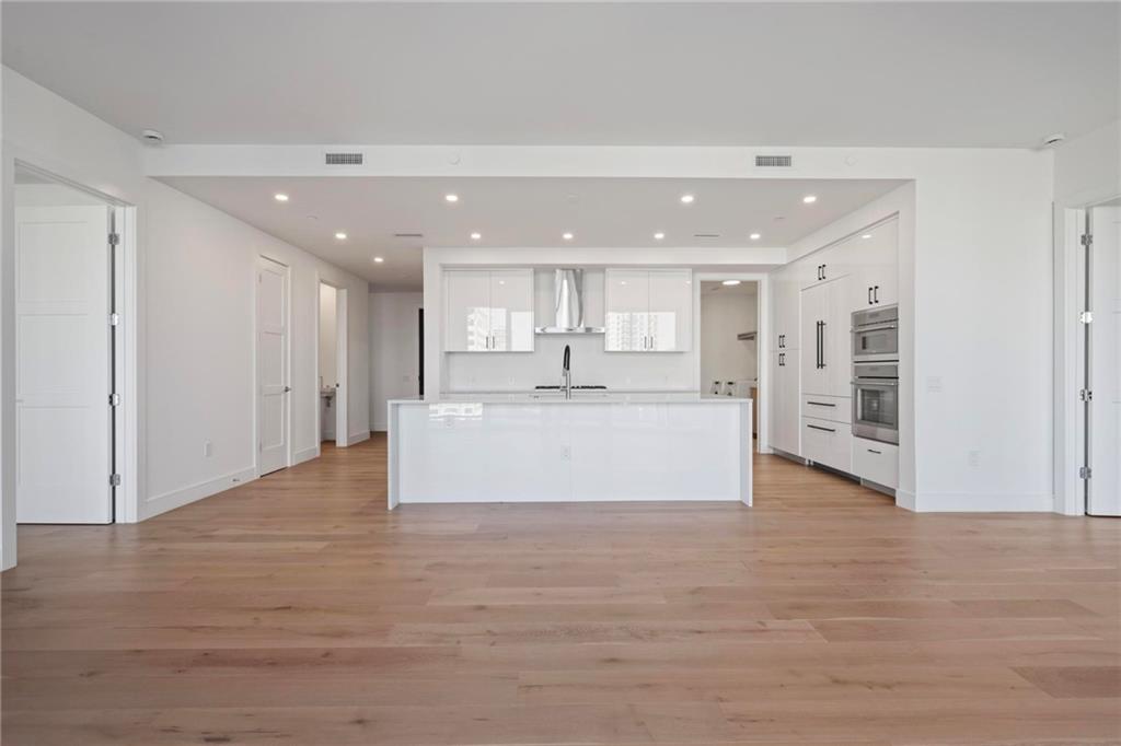 2425 Peachtree Road Northeast, Unit 1402 Atlanta, GA 30305 - Photo 23 of 23 Gallery Image 23