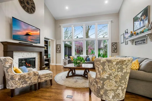 $869,000 | 10863 South Cedar Niles Circle, Olathe, KS 66061