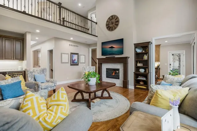 $869,000 | 10863 South Cedar Niles Circle, Olathe, KS 66061