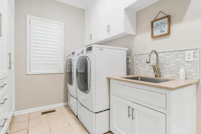 $869,000 | 10863 South Cedar Niles Circle, Olathe, KS 66061