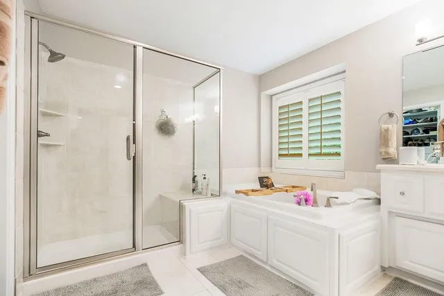 $869,000 | 10863 South Cedar Niles Circle, Olathe, KS 66061