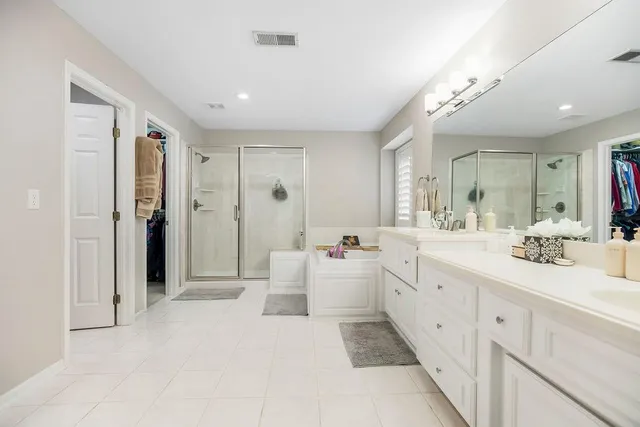 $869,000 | 10863 South Cedar Niles Circle, Olathe, KS 66061