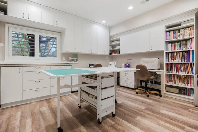 $869,000 | 10863 South Cedar Niles Circle, Olathe, KS 66061