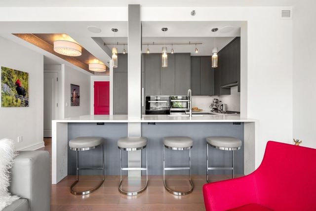 $2,075,000 | 1 Charles Street South, Unit 10H, Boston, MA 02116