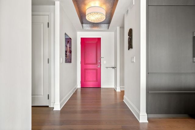 $2,075,000 | 1 Charles Street South, Unit 10H, Boston, MA 02116