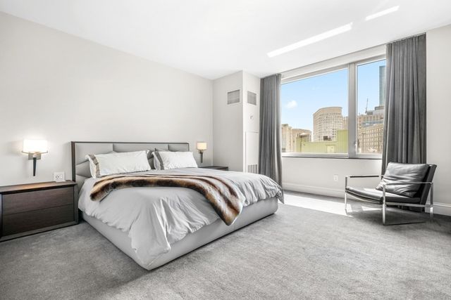 $2,075,000 | 1 Charles Street South, Unit 10H, Boston, MA 02116
