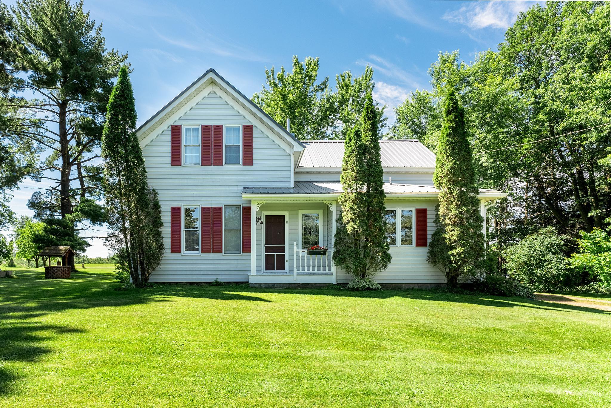 121017 Creekview Road Athens, WI 54411 - Photo 1 of 1