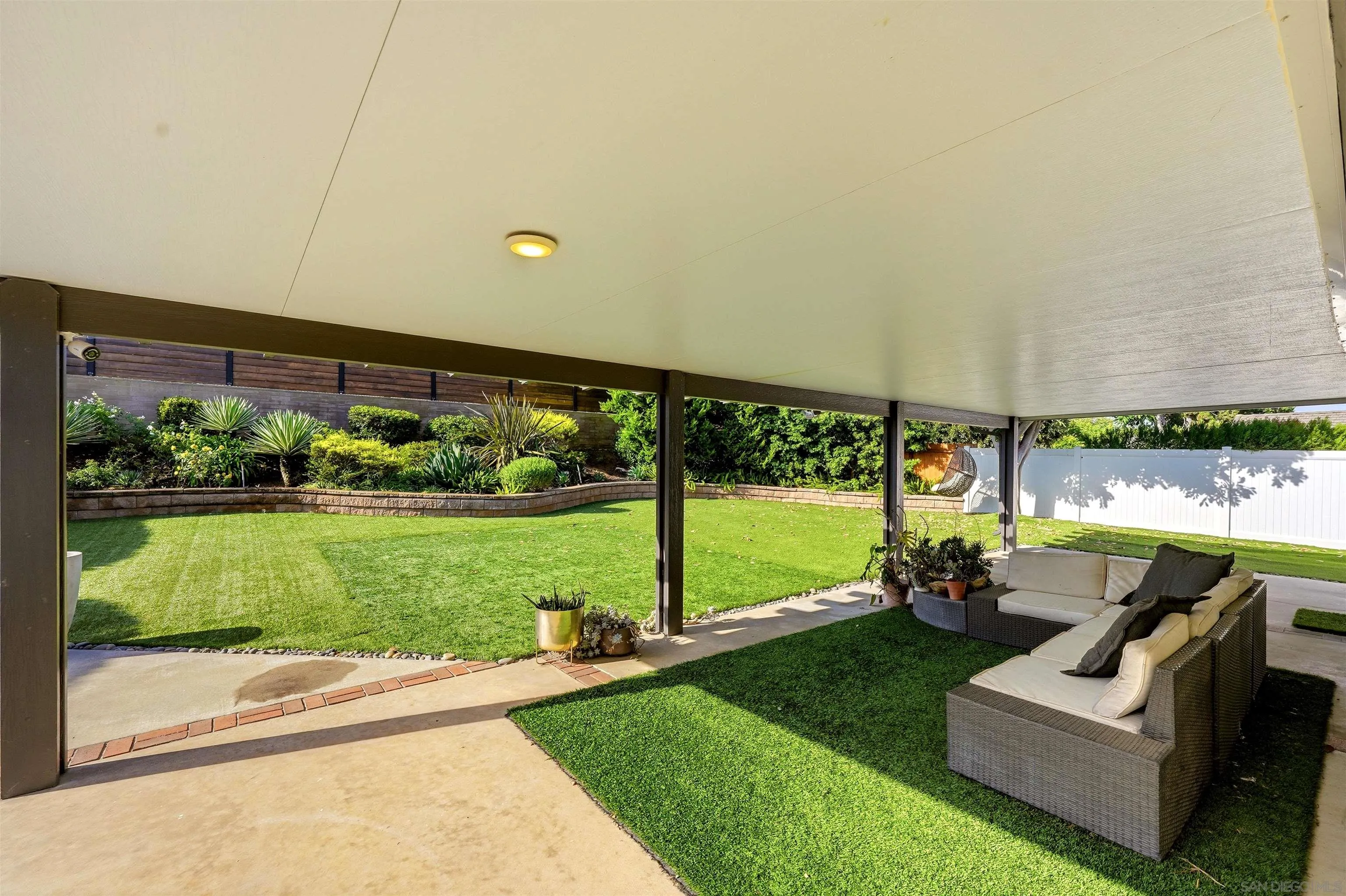 1651 Mapleleaf Court Encinitas, CA 92024 - Photo 27 of 42 Gallery Image 27