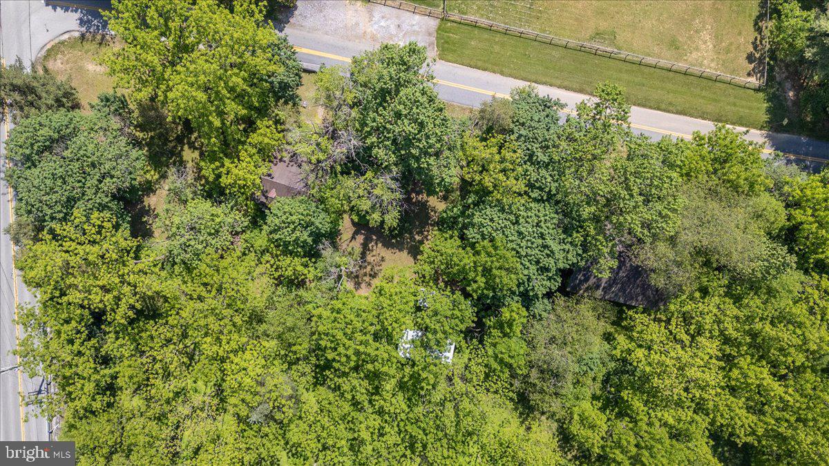 2607 John Owings Road Westminster, MD 21158 - Photo 6 of 32 Gallery Image 6