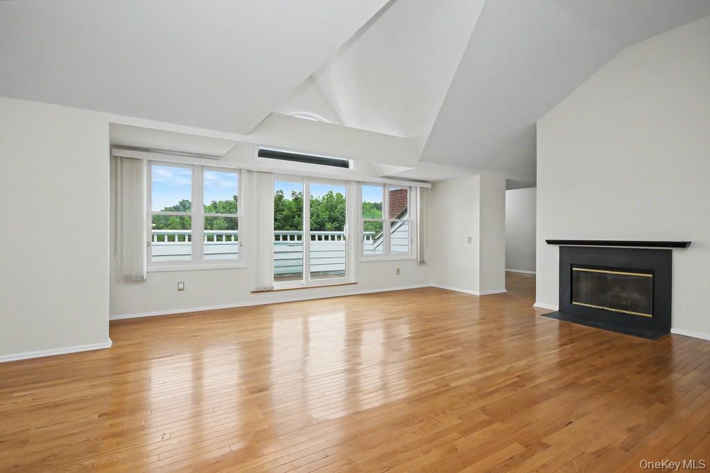 333 North State Road, Unit 61 Briarcliff Manor, NY 10510 - Photo 11 of 32