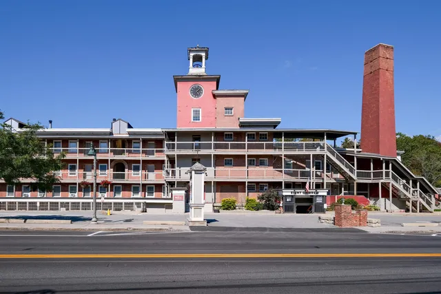 $215,000 | 145 Main Street, Unit 210, Ludlow, VT 05149