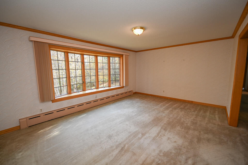 7 Stone Ridge Road Waterville, ME 04901 - Photo 11 of 39 Living Room