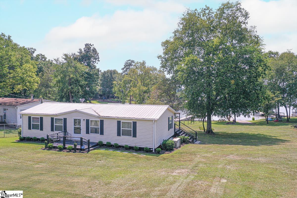 2202 Scurry Island Road Chappells, SC 29037 - Photo 1 of 29 Gallery Image 1