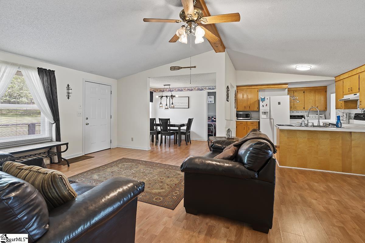 2202 Scurry Island Road Chappells, SC 29037 - Photo 3 of 29 Gallery Image 3