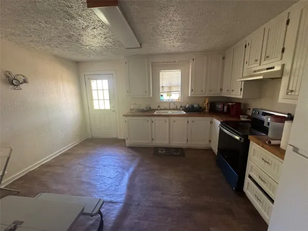 $165,000 | 4696 Cr 3400 Colmesneil Tx 75938, Colmesneil, TX 75938