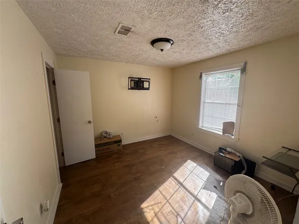 $165,000 | 4696 Cr 3400 Colmesneil Tx 75938, Colmesneil, TX 75938