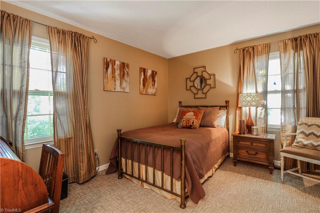 2207 Three Meadows Road Greensboro, NC 27455 - Photo 16 of 28 Gallery Image 16