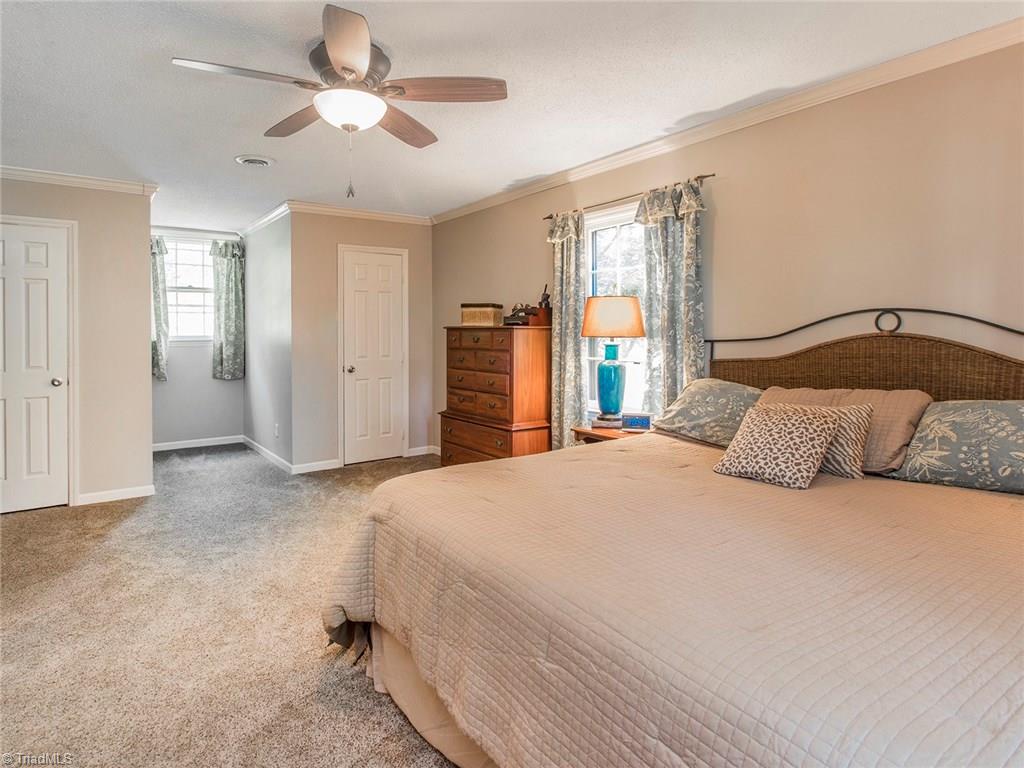 2207 Three Meadows Road Greensboro, NC 27455 - Photo 18 of 28 Gallery Image 18