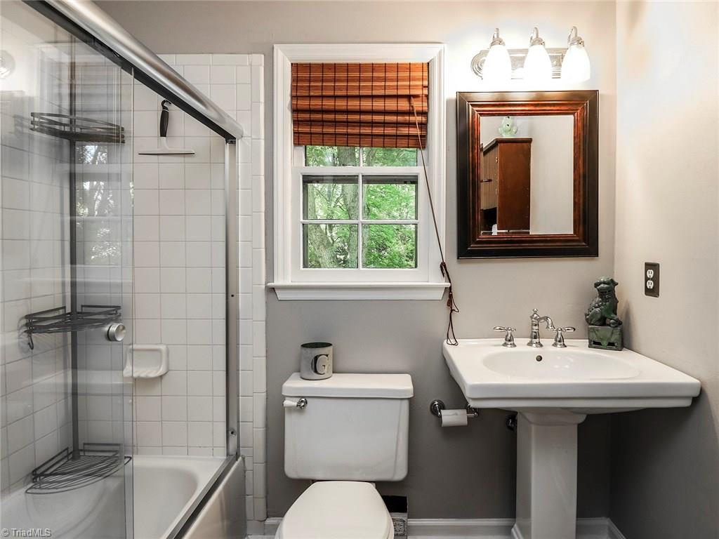 2207 Three Meadows Road Greensboro, NC 27455 - Photo 19 of 28 Gallery Image 19
