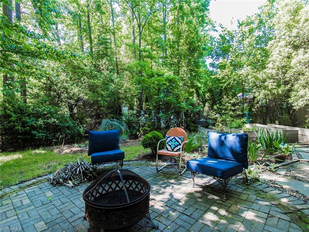 2207 Three Meadows Road Greensboro, NC 27455 - Photo 24 of 28 Gallery Image 24