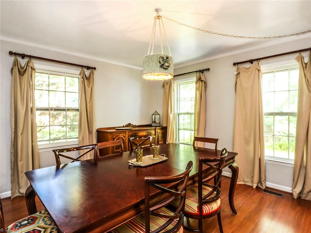2207 Three Meadows Road Greensboro, NC 27455 - Photo 7 of 28 Gallery Image 7
