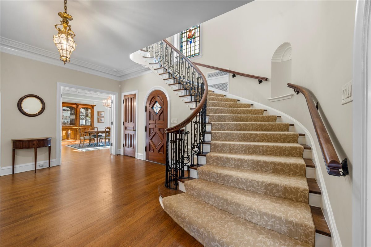 123 Oxford Road Kenilworth, IL 60043 - Photo 15 of 60 a view of entryway and hall with wooden floor