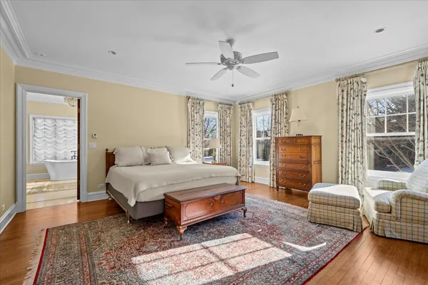 $3,295,000 | 123 Oxford Road, Kenilworth, IL 60043